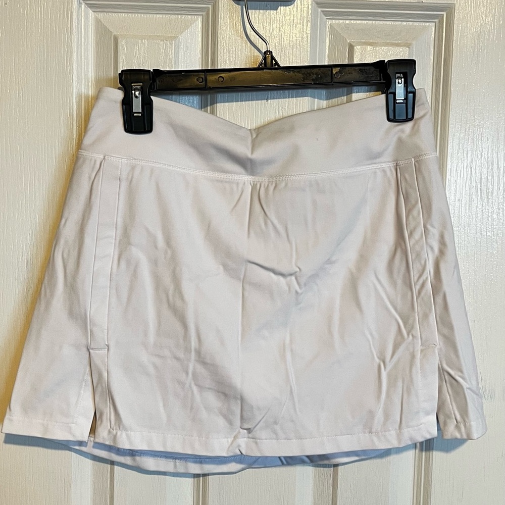 Mono B Classic White Skort